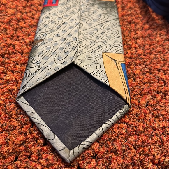 Vintage Looney Tunes Tie - Picture 6 of 7